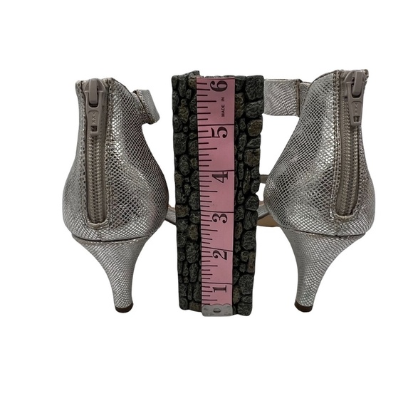 Style & Co Silver Ankle Strap Heeled Sandals Size 8.5 Women’s - Picture 6 of 8